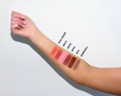 Lumi Gloss-Lip Gloss with LED Light & Mirror