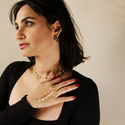 Baroque Pearl Hand Chain